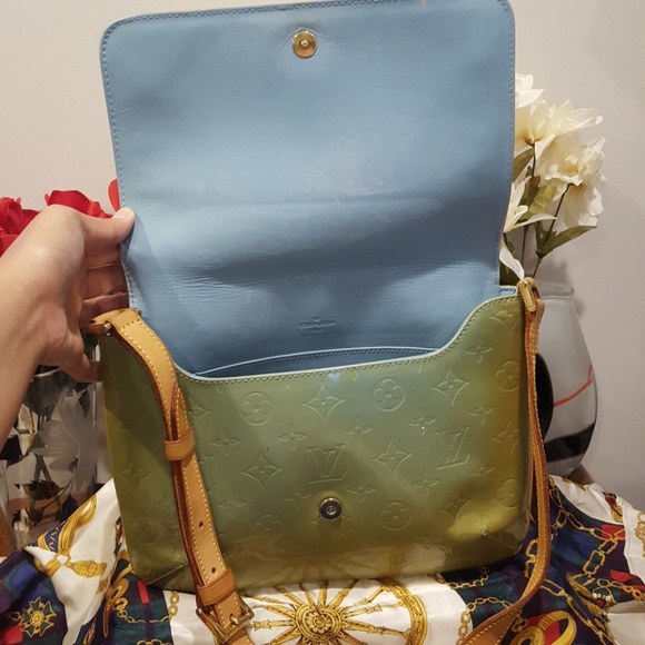 Louis Vuitton Thompson Vernis - Picture 2 of 7